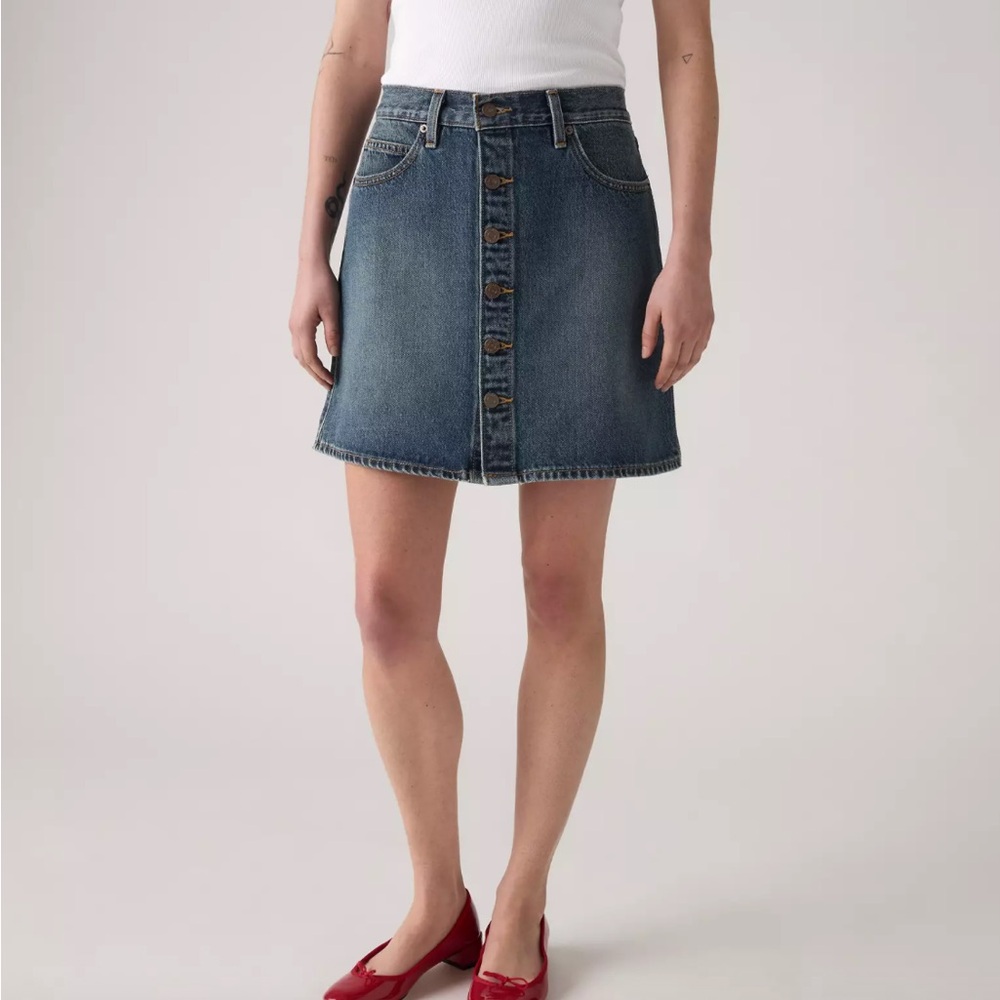Levi's Retro Button Front Skirt, Size 25